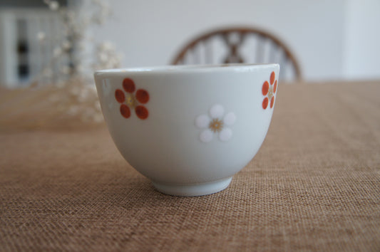 Tea Cups  -ume-  ( set of four)