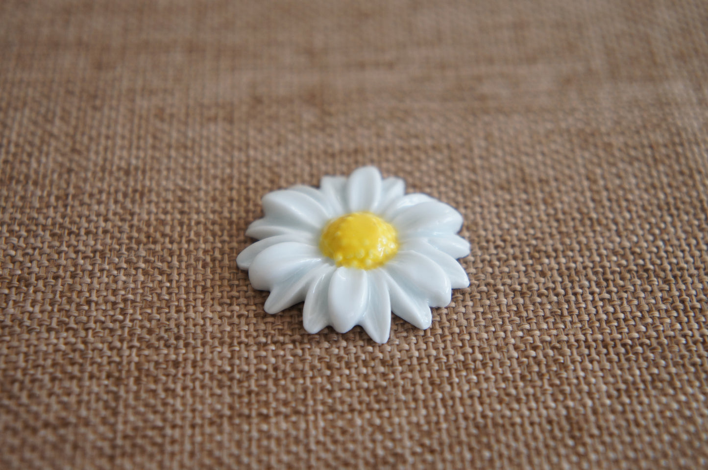 Chopstick Rest -daisy-